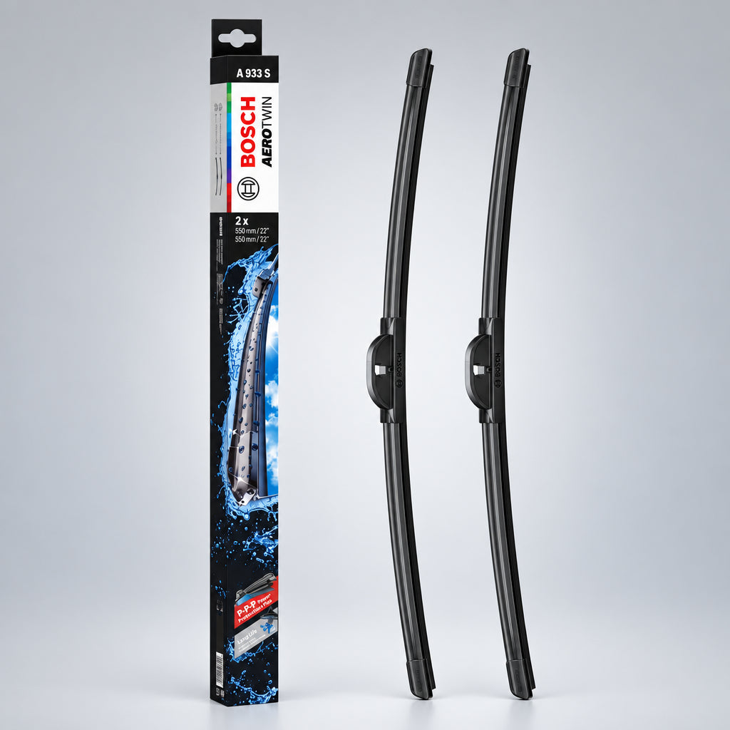 Ambalaj Bosch Aerotwin A933S lângă cele două lamele de 550 mm