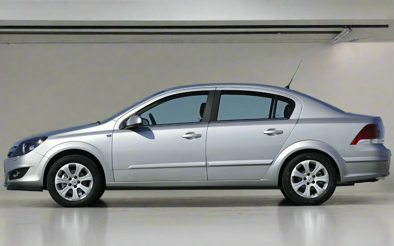 Opel Astra H (Mk5) Sedan 4 (2004–2009)