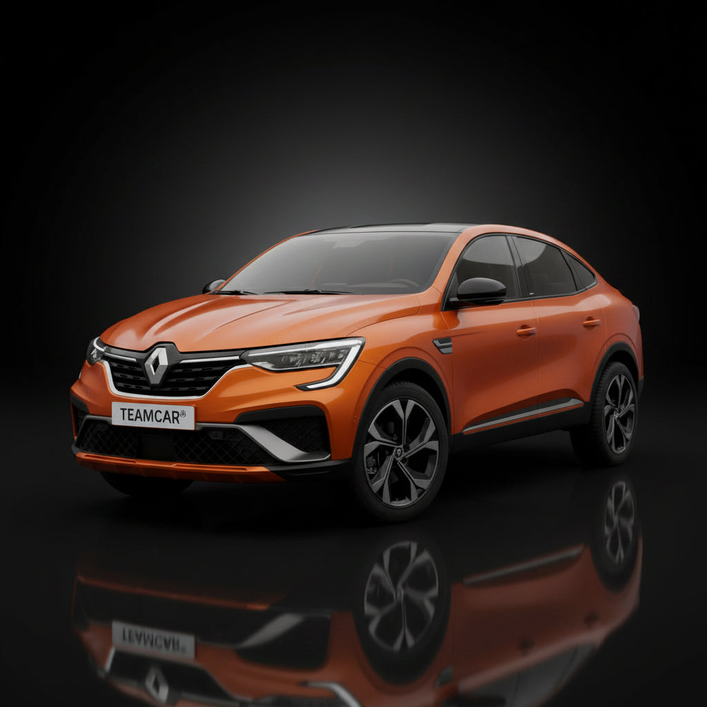Renault Arkana (2021–2024) portocaliu pe fundal gri