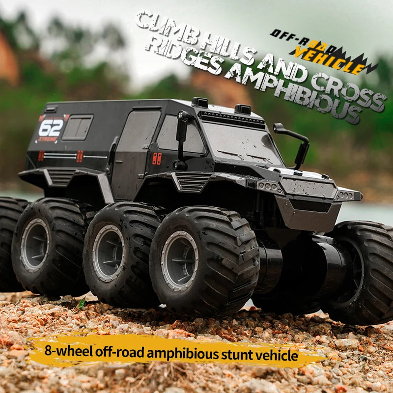 Mașină RC 8x8 Amfibie 8WD black-in acțiune pe teren pietros