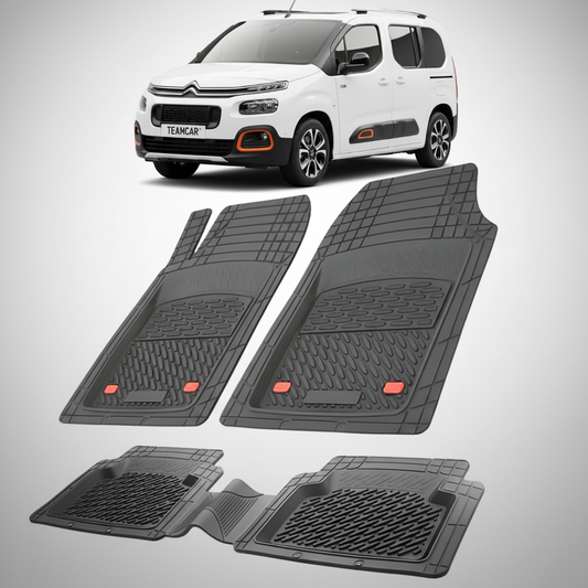 set de covorase din cauciuc negre cu un citroen berlingo generatia iii alb in fundal