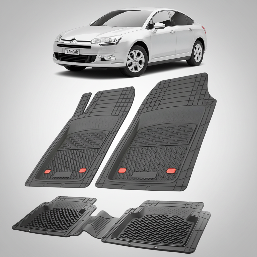 set de covorase din cauciuc negre cu un citroen c5 sedan gen2 argintiu in fundal