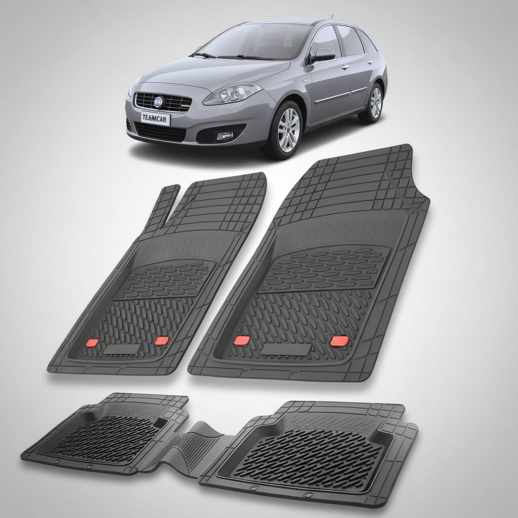 set de covorase din cauciuc negre cu un fiat croma facelift station wagon gri in fundal