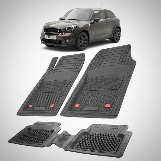 set de covorase din cauciuc negre cu un mini paceman r61 gri inchis  in fundal