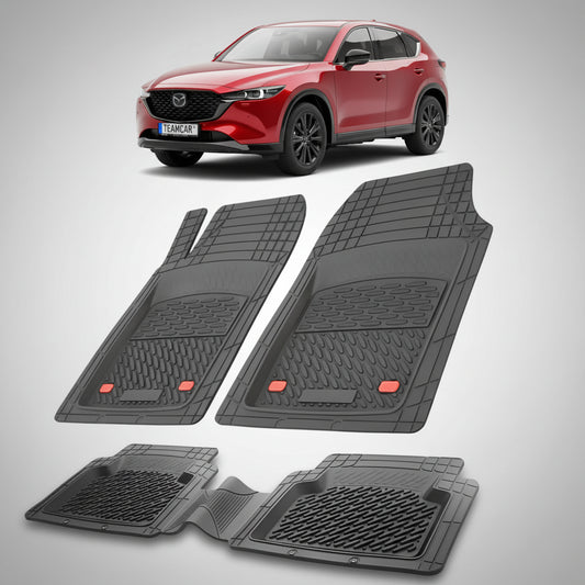 set de covorase din cauciuc negre cu o mazda cx-5 kf facelift suv rosie in fundal