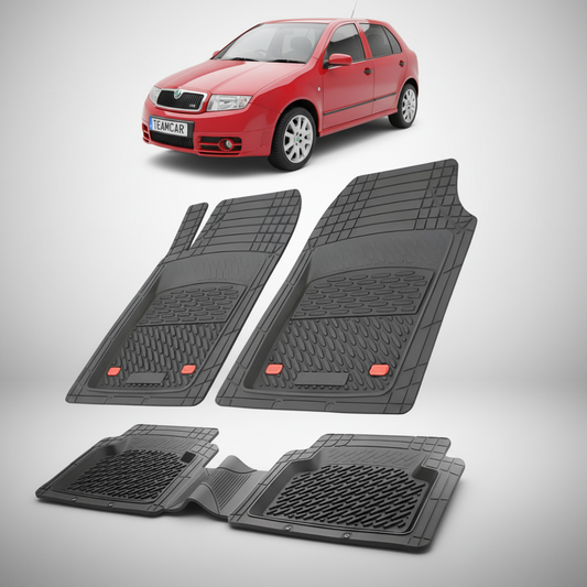 set de covorase din cauciuc negre cu o skoda fabia i hatchback rosie in fundal