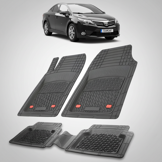 set de covorase din cauciuc negre cu o toyota avensis t27 sedan neagra in fundal