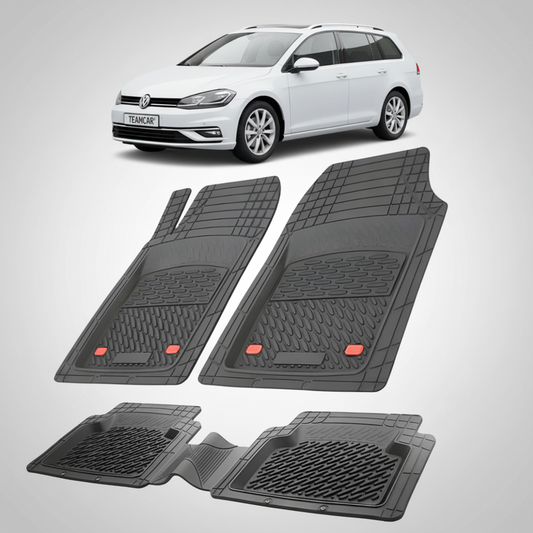 set de covorase din cauciuc negre cu un volkswagen golf 7 variant alb in fundal
