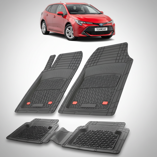 set de covorase din cauciuc negre cu o toyota corolla e210 touring sports rosie in fundal