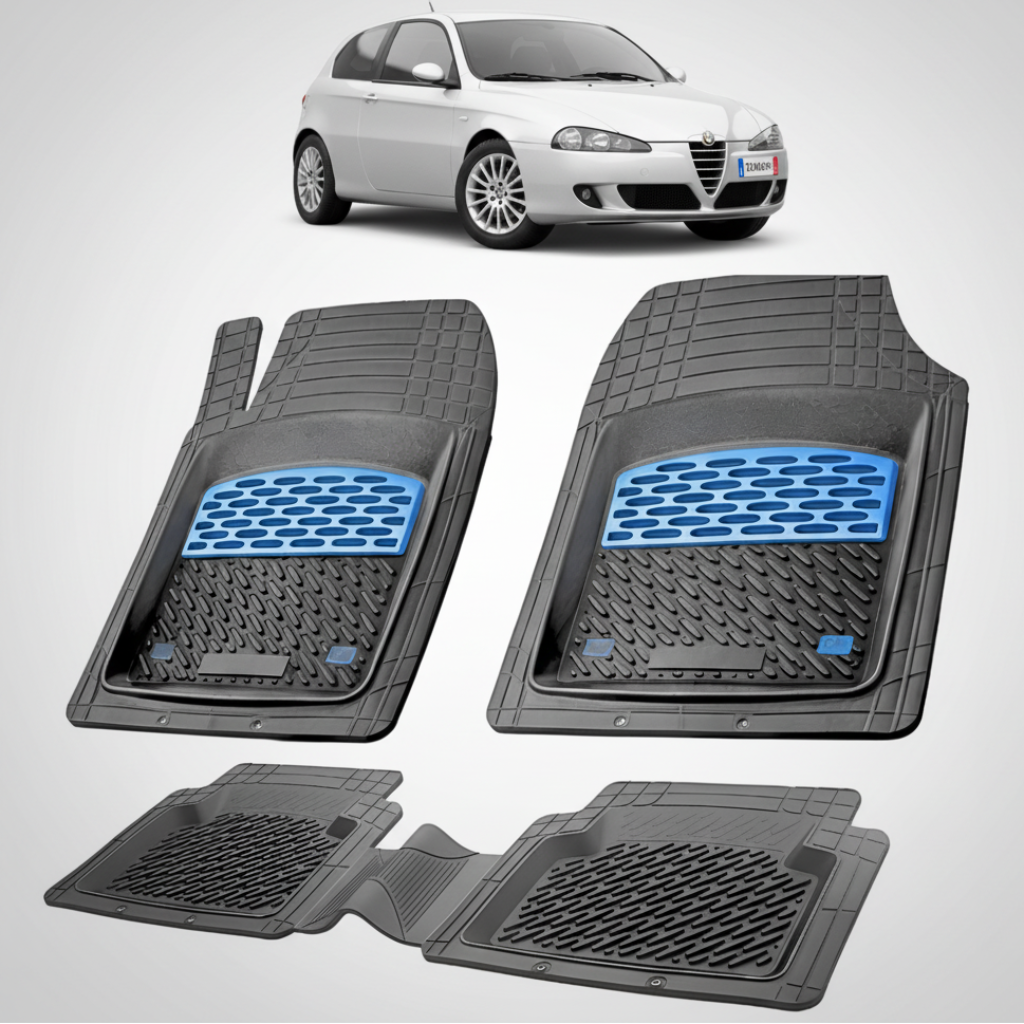 set de covorase din cauciuc negre cu accente albastre cu o alfa romeo 147 hatchback gri in fundal