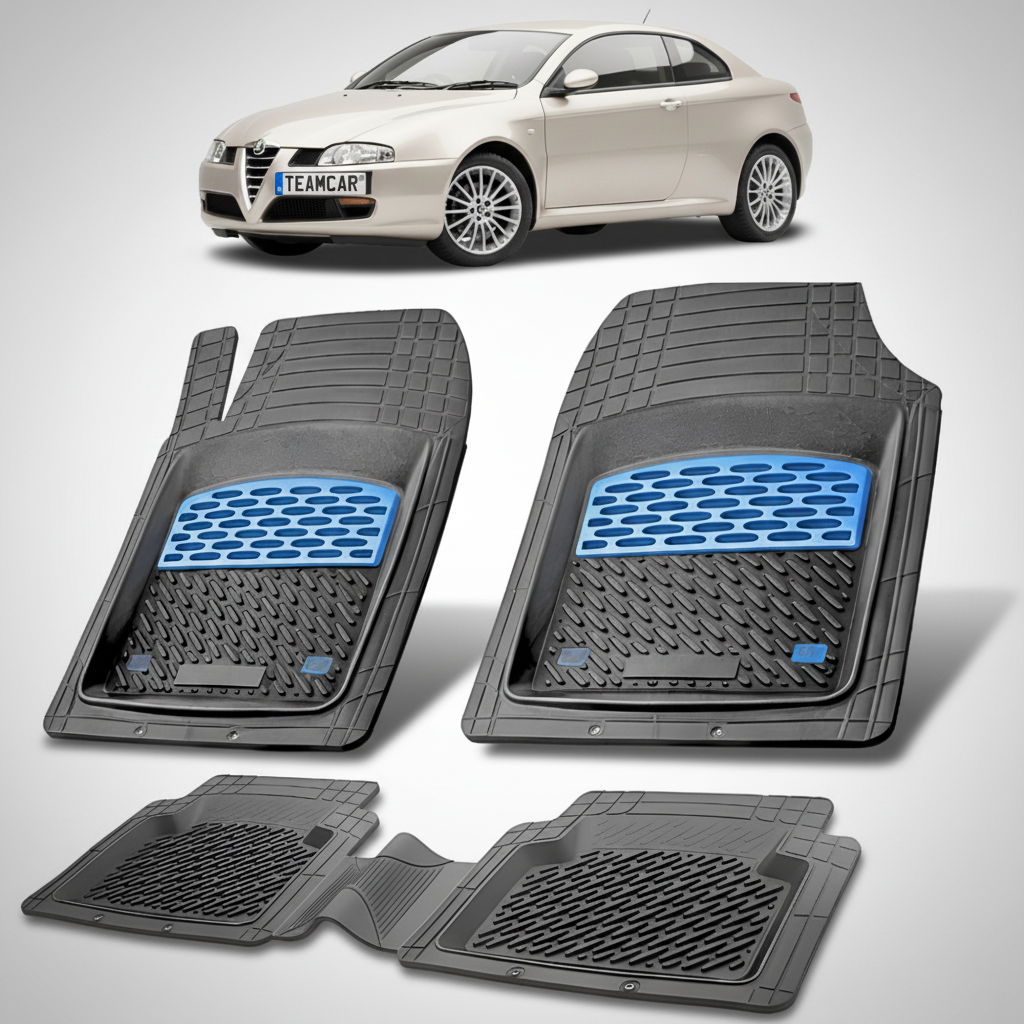 set de covorase din cauciuc negre cu accente albastre cu o alfa romeo gt bej in fundal