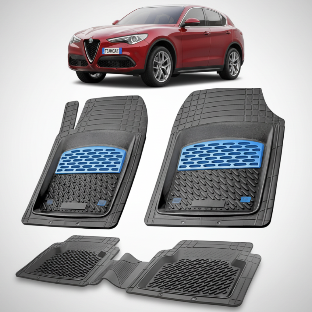 set de covorase din cauciuc negre cu accente albastre cu o alfa romeo stelvio rosie in fundal