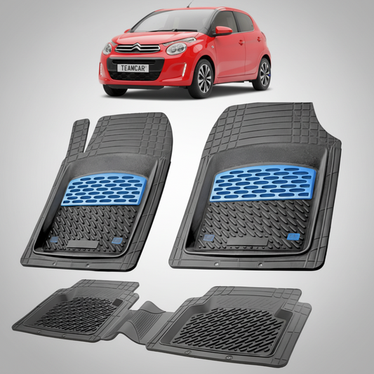 set de covorase din cauciuc negre cu accente albastre cu un citroen c1 generatia ii rosu in fundal