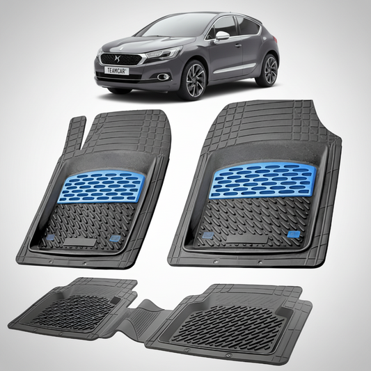 set de covorase din cauciuc negre cu accente albastre cu un citroen ds4 hatchback facelift gri inchis in fundal