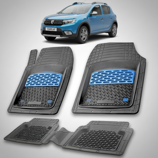 set de covorase din cauciuc negre cu accente albastre cu o dacia ii stepway albastra in fundal
