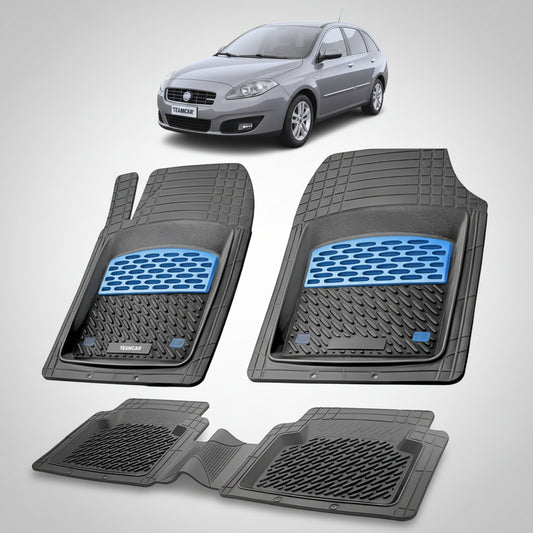 set de covorase din cauciuc negre cu accente albastre cu un fiat croma facelift station wagon gri in fundal