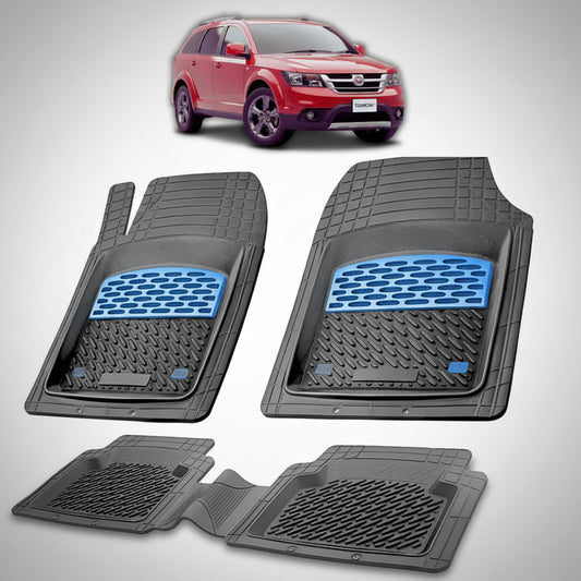set de covorase din cauciuc negre cu accente albastre cu un fiat freemont facelift suv rosu in fundal