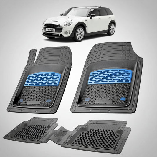 set de covorase din cauciuc negre cu accente albastre cu un mini clubman f54 alba in fundal