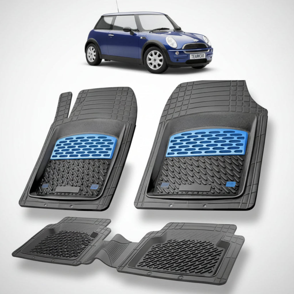 set de covorase din cauciuc negre cu accente albastre cu un mini hatchback r50 r53 albastru in fundal
