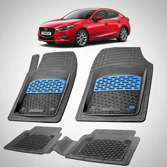 set de covorase din cauciuc negre cu accente albastre cu o mazda 3 bn facelift sedan rosie in fundal