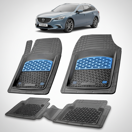 set de covorase din cauciuc negre cu accente albastre cu o mazda 6 gj/gl albastru deschis in fundal