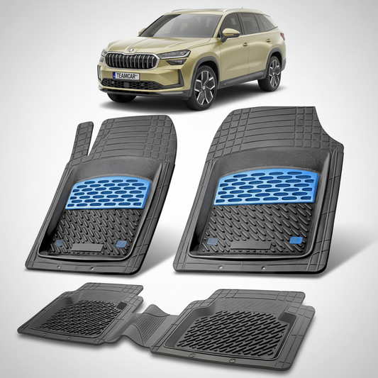 set de covorase din cauciuc negre cu accente albastre cu o skoda kodiaq ii auriu-bronz in fundal