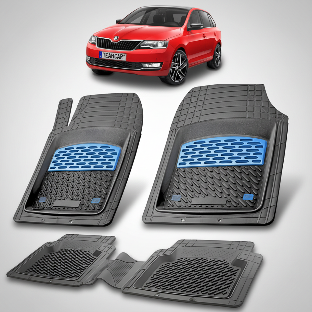set de covorase din cauciuc negre cu accente albastre cu o skoda rapid liftback facelift rosie in fundal