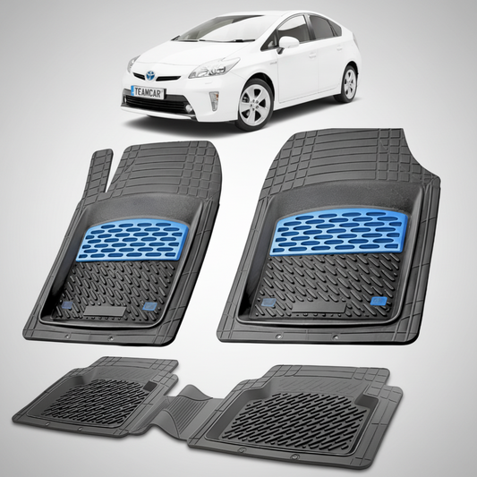 set de covorase din cauciuc negre cu accente albastre cu o toyota prius xw30 hatchback alba in fundal