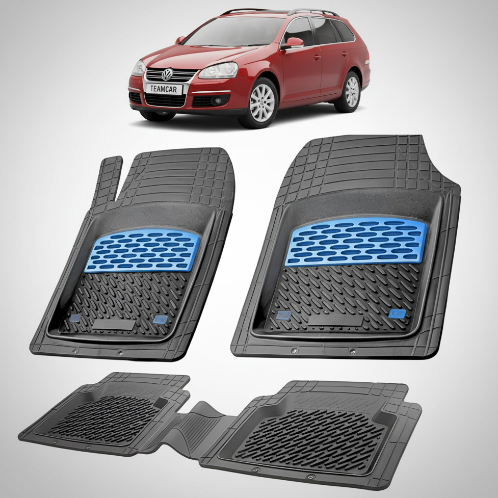set de covorase din cauciuc negre cu accente albastre cu un volkswagen golf 5 variant rosu in fundal