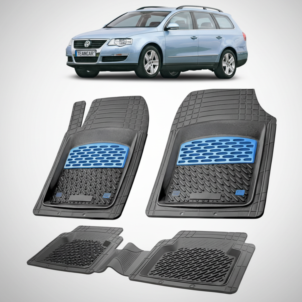 set de covorase din cauciuc negre cu accente albastre cu un Volkswagen passat b6 variant break albastru deschis in fundal