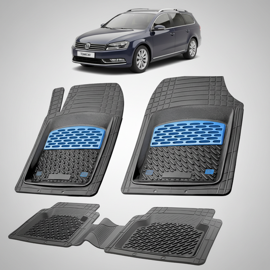set de covorase din cauciuc negre cu accente albastre cu un volkswagen passat b7 variant negru in fundal
