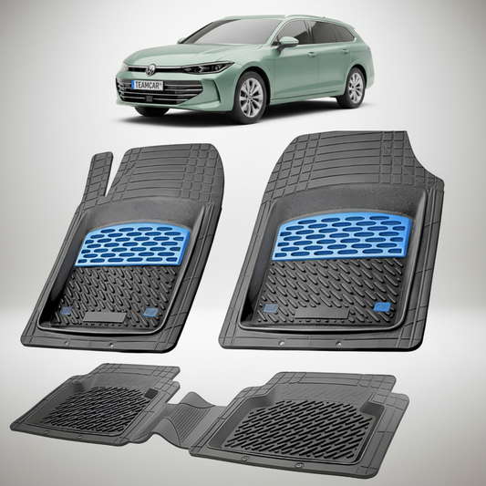 set de covorase din cauciuc negre cu accente albastre cu un volkswagen passat b9 variant break verde metalizat in fundal