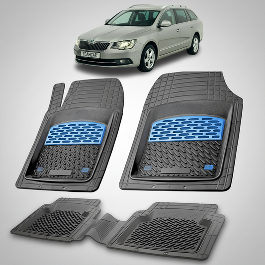 set de covorase din cauciuc negre cu accente albastre cu o skoda superb ii combi argintie in fundal