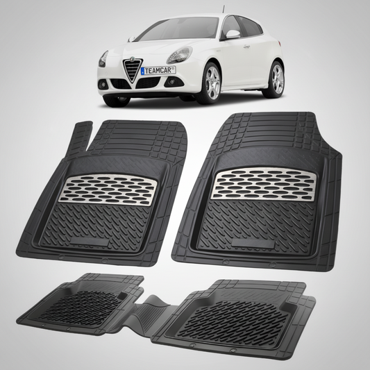 set de covorase din cauciuc negre cu accente gri cu o alfa romeo giulietta hatchback alba in fundal