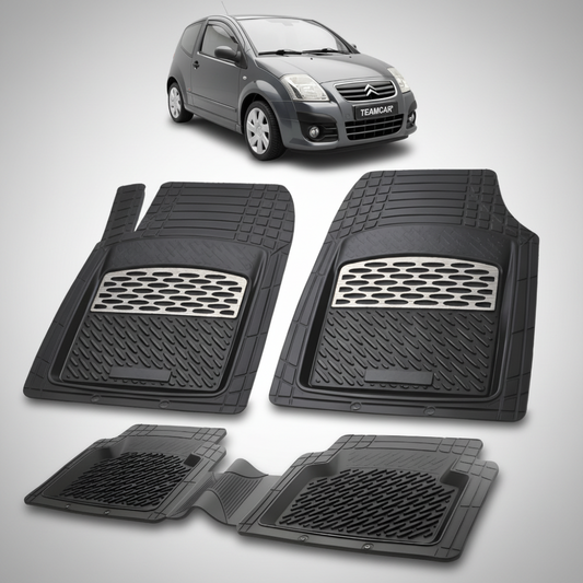 set de covorase din cauciuc negre cu accente gri cu un citroen c2 hatchback facelift negru in fundal