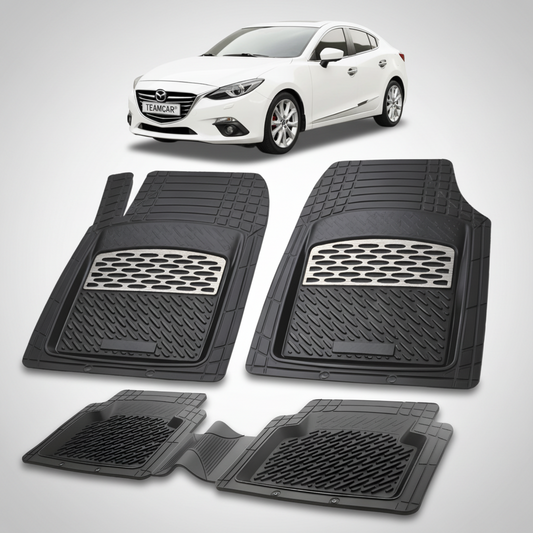 set de covorase din cauciuc negre cu accente gri cu o mazda 3 bm/bn sedan alba in fundal