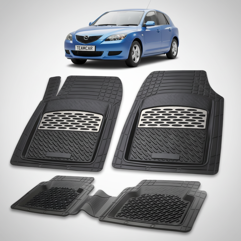 set de covorase din cauciuc negre cu accente gri cu o mazda 3 generatia I albastra in fundal