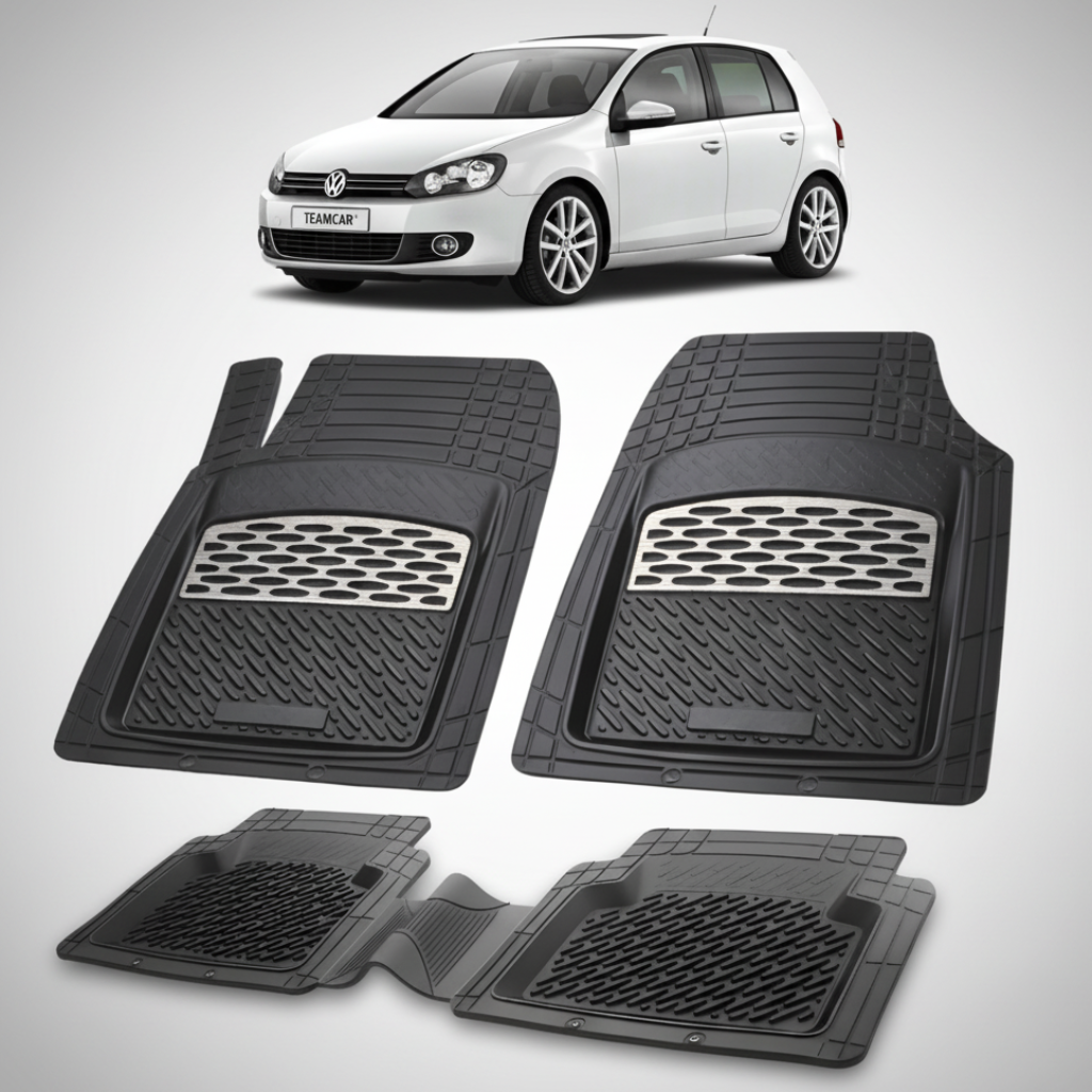set de covorase din cauciuc negre cu accente gri cu un volkswagen golf 6 hatchback 5 usi alb in fundal