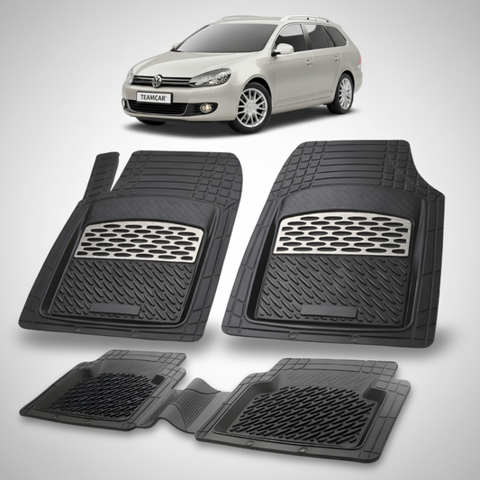 set de covorase din cauciuc negre cu accente gri cu un volkswagen  golf 6 variant gri in fundal