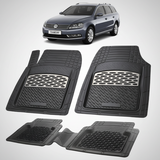 set de covorase din cauciuc negre cu accente gri cu un volkswagen passat b7 variant break gri inchis metalizat in fundal