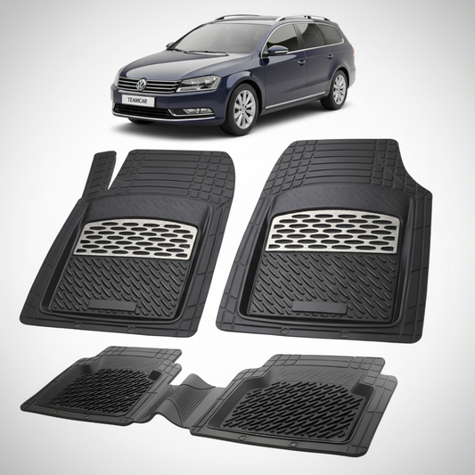 set de covorase din cauciuc negre cu accente gri cu un Volkswagen passat b7 variant albastru inchis in fundal