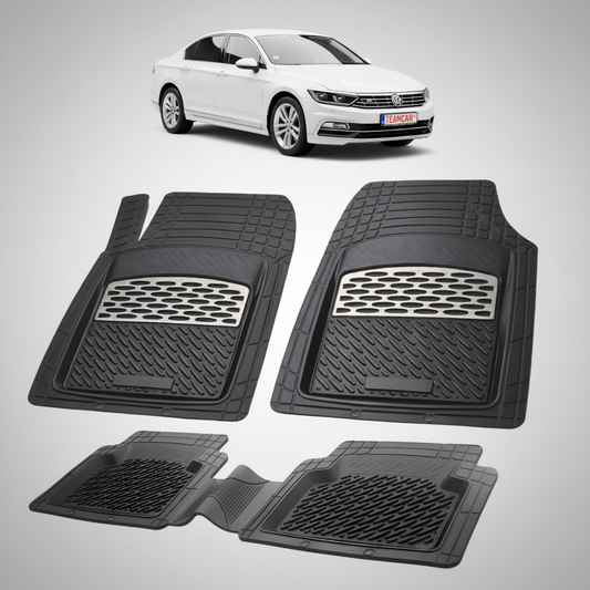 set de covorase din cauciuc negre cu accente gri cu un volkswagen passat b8 sedan alb in fundal