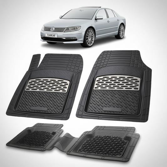 set de covorase din cauciuc negre cu accente gri cu un volkswagen phaeton 2 argintiu in fundal