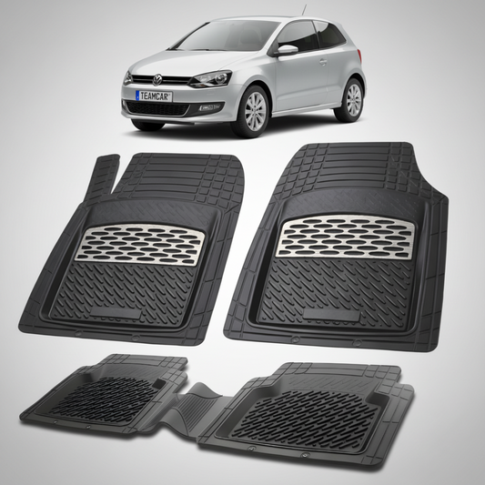 set de covorase din cauciuc negre cu accente gri cu un volkswagen  polo mk5 6r6c hatchback 3 usi argintiu in fundal