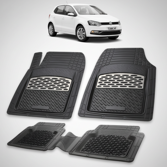 set de covorase din cauciuc negre cu accente gri cu un volkswagen polo v hatchback alb in fundal