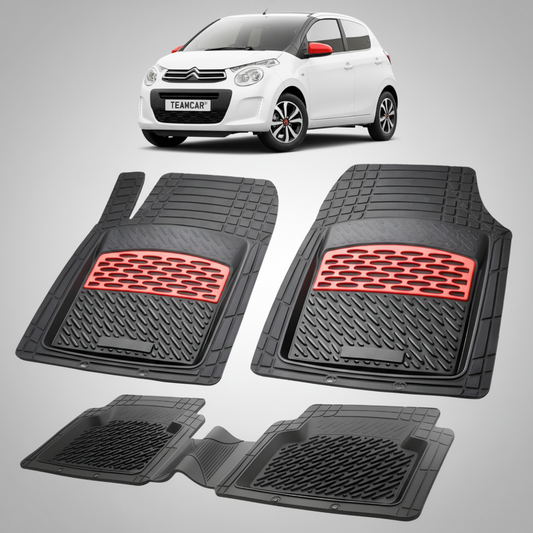 set de covorase din cauciuc negre cu accente rosii cu o un citroen c1 hatchback generatia ii alb in fundal