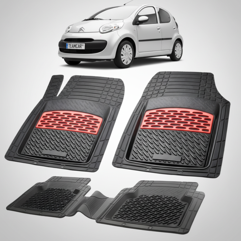 set de covorase din cauciuc negre cu accente rosii cu o un citroen c1 hatchback pre-facelift argintiu in fundal