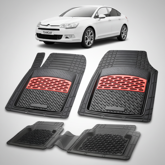 set de covorase din cauciuc negre cu accente rosii cu o un citroen c5 generatia ii alb in fundal