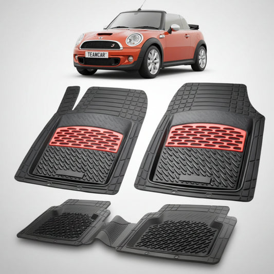 set de covorase din cauciuc negre cu accente rosii cu un mini convertible r57 portocalie in fundal