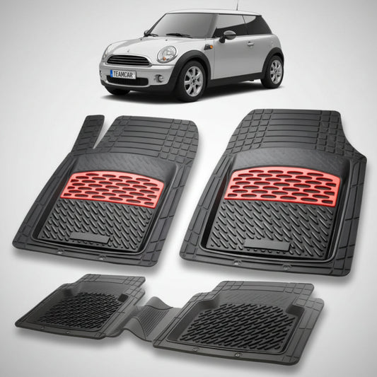 set de covorase din cauciuc negre cu accente rosii cu un mini hatchback r56 alb in fundal